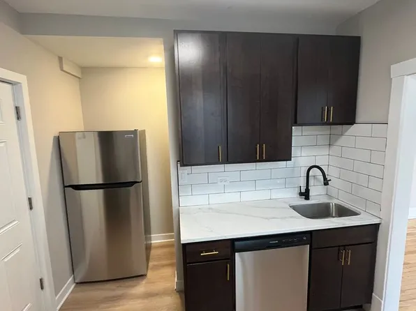 2854-58 W Barry Ave #3101-05, Chicago, IL 60618