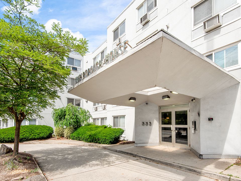 1st image of 333 Grand Ave APT 3Q