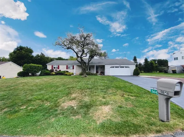 5646 Mohawk Dr E, Bethlehem, PA 18017