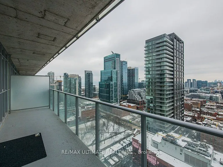 375 King St W #2710 — Photo 21