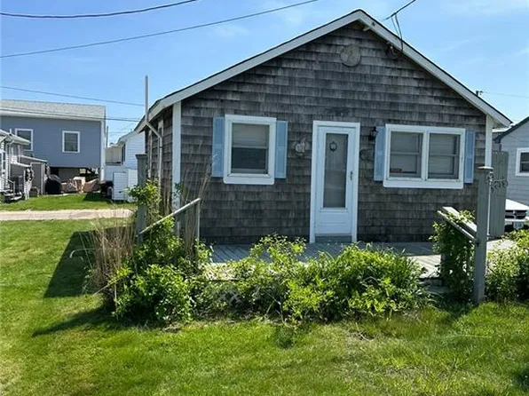 240-18E9 Cards Pond Rd, Wakefield, RI 02879