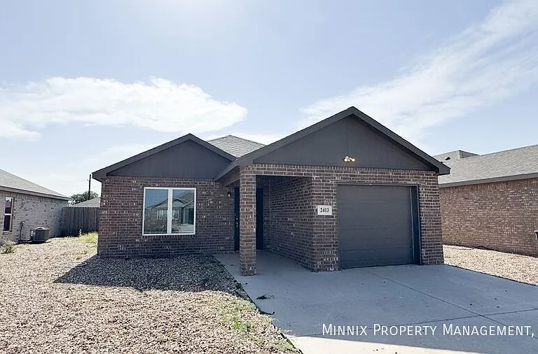 2413 N Avenue O — Photo 4