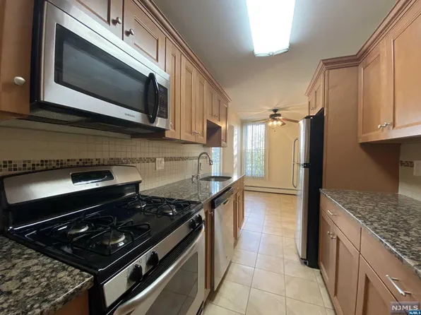830 Main St #830F, Belleville, NJ 07109