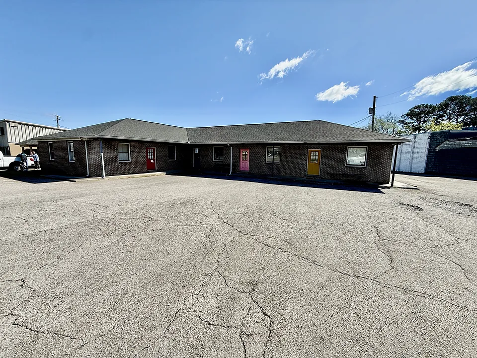 205 US Highway 31 N #B
