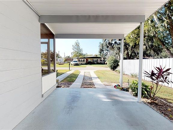 3rd image of 1250 E Orange Blossom Cir