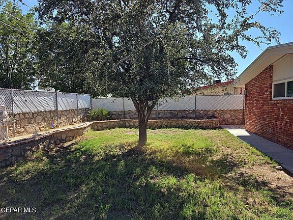 5th image of 8017 Mineola Dr