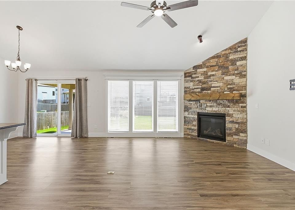 19625 W 197th St, Spring Hill, KS 66083 | MLS #2612298 | Zillow