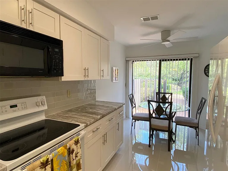 6281 Timberlake Dr #H6 — Photo 15