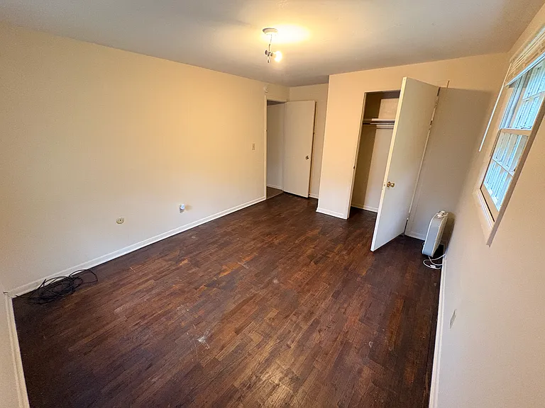 Bedroom Main Floor