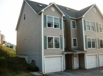 1st image of 25A Chandler Ct Unit 25A