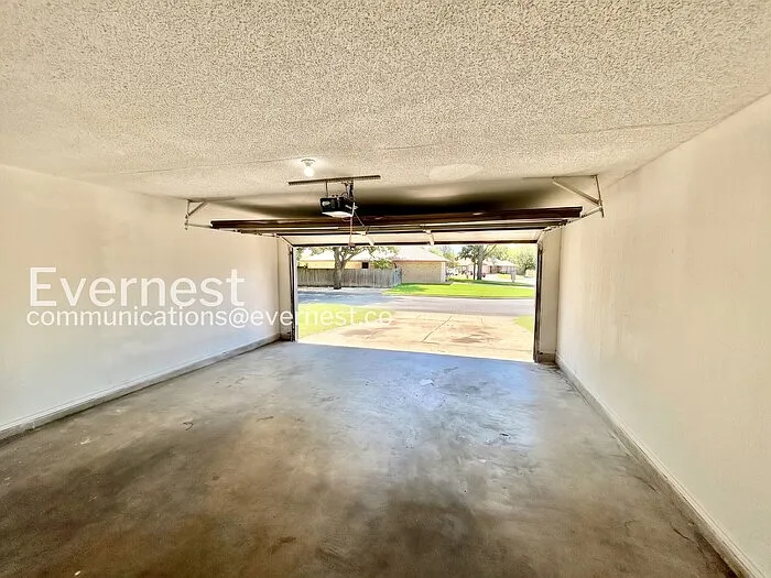 1800 Willow Vale Dr — Photo 18