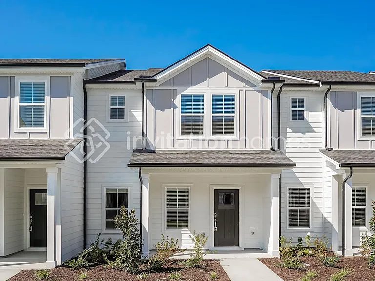 147 Maybrook Dr — Photo 1