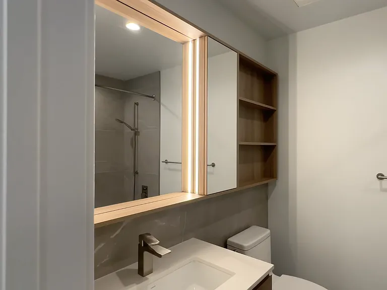708 W Wayman St #2203 — Photo 7