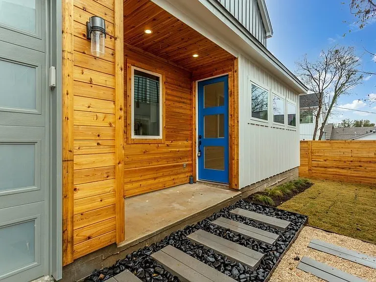 3009 Kuhlman Ave #2 — Photo 2
