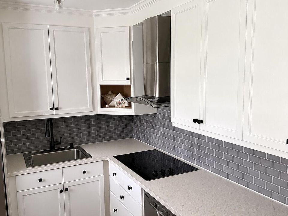 1st image of 256 Preston G