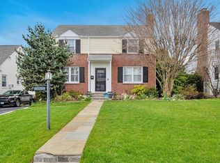 103 Bell Rd, Scarsdale, NY 10583