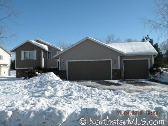 Home for Sale in Burnsville, MN $204,900