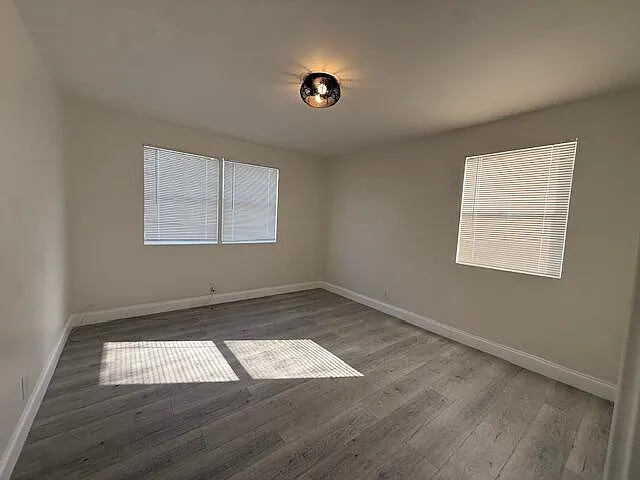 904 4th St #2 — Photo 30