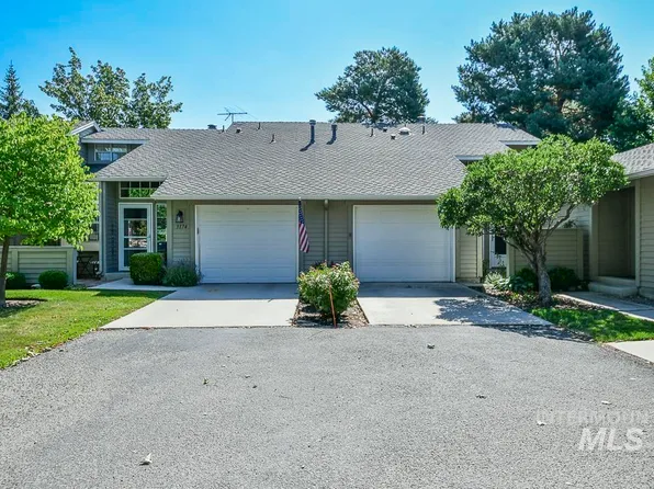 3182 S Waterbury Ln, Boise, ID 83706