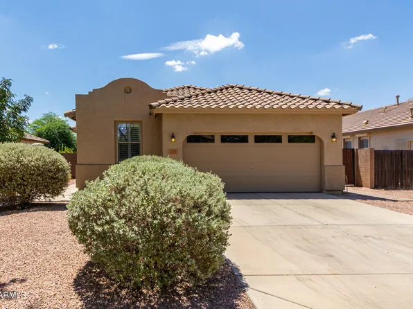1377 E CHESTNUT Lane, Gilbert, AZ 85298