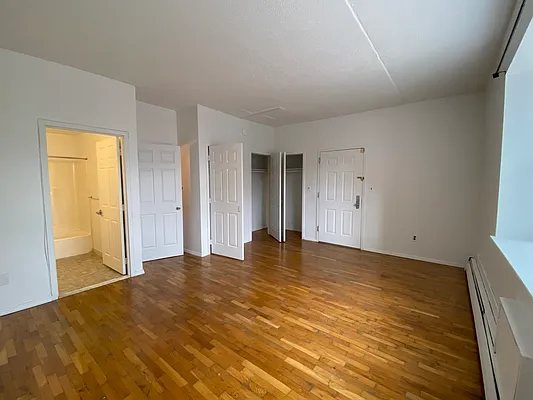 Rented by Skyward | media 13