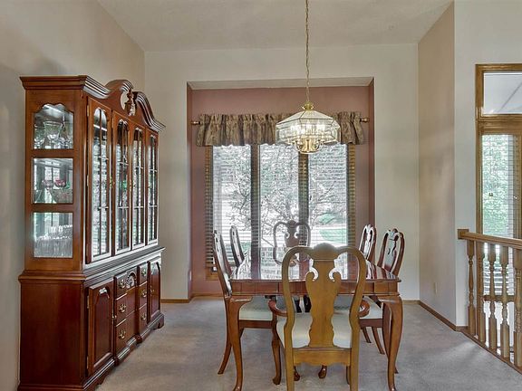 3rd image of 8261 E Oxford Ct