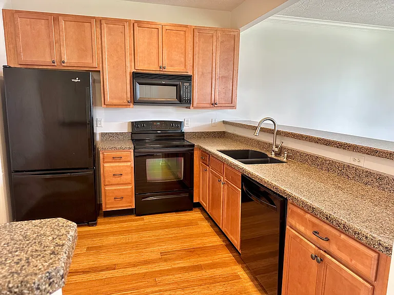 4380 Straight Arrow Rd — Photo 6