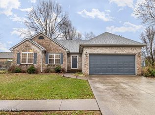 1605 Knob Hill Rd, Elizabethtown, KY 42701