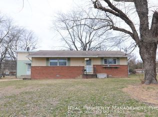 13512 Fitzhugh Ln, Woodbridge, VA 22191