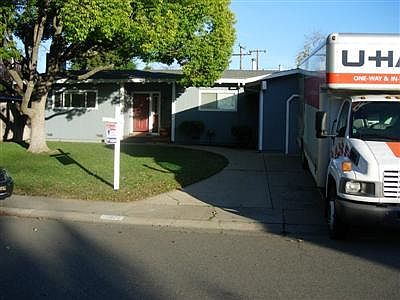 1st image of 7371 Parkway