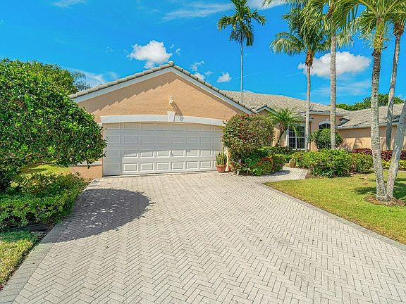 5th image of 8870 Brittany Lakes Drive