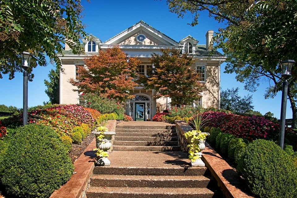 1st image of 700 Mansion Cir #C07