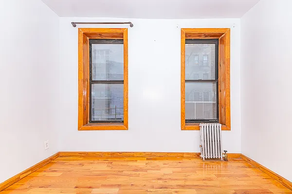 Rented by MySpaceNYC | media 6