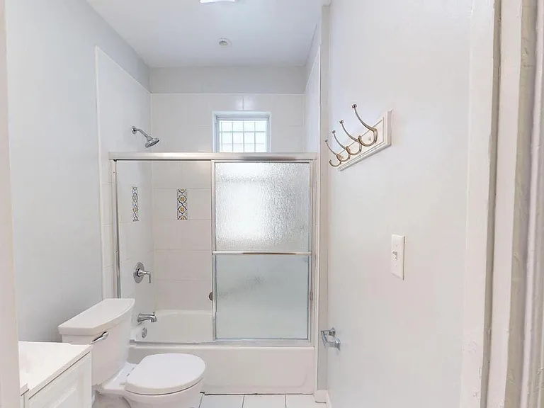 1228 Fairmont St NW — Photo 27