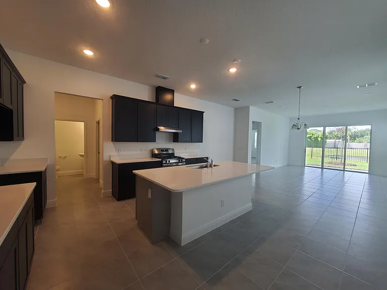 2058 Emerald Springs Dr — Photo 3