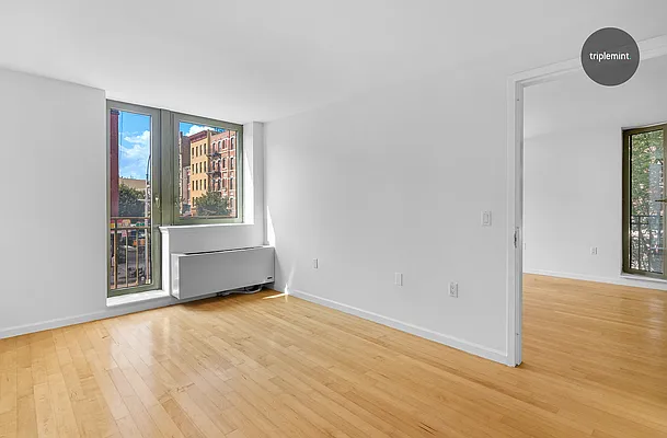 Sold by Triplemint | media 13