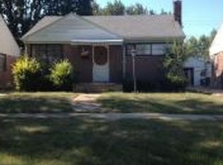 16864 Toepfer Dr, Eastpointe, MI 48021