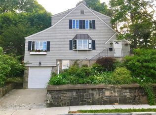 40 Burritt Ave, Norwalk, CT 06854