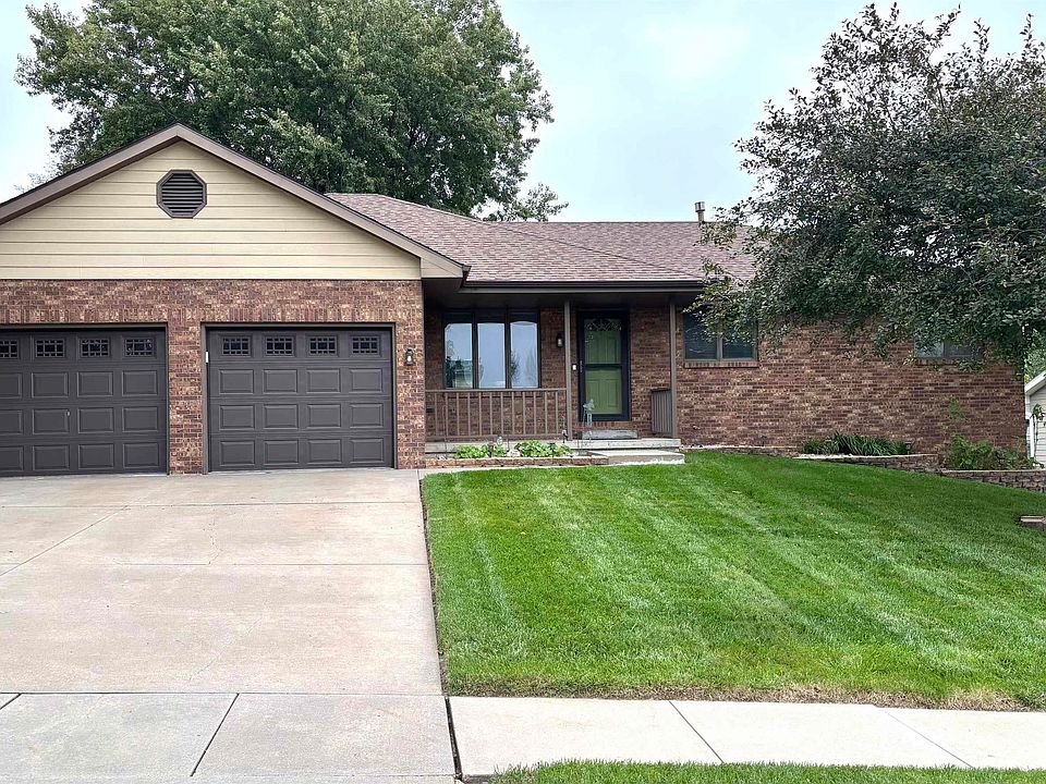 1st image of 732 Cory Dr