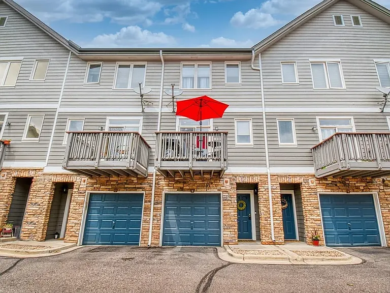 2951 W Riverwalk Cir #M — Photo 22