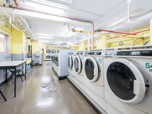 70-25 Yellowstone Boulevard image 16 of 18