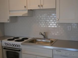 209 Bar Harbor Rd, Pasadena, MD 21122