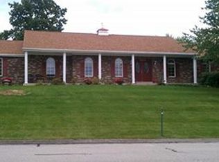 4 Country Farm Ln, Harrison City, PA 15636