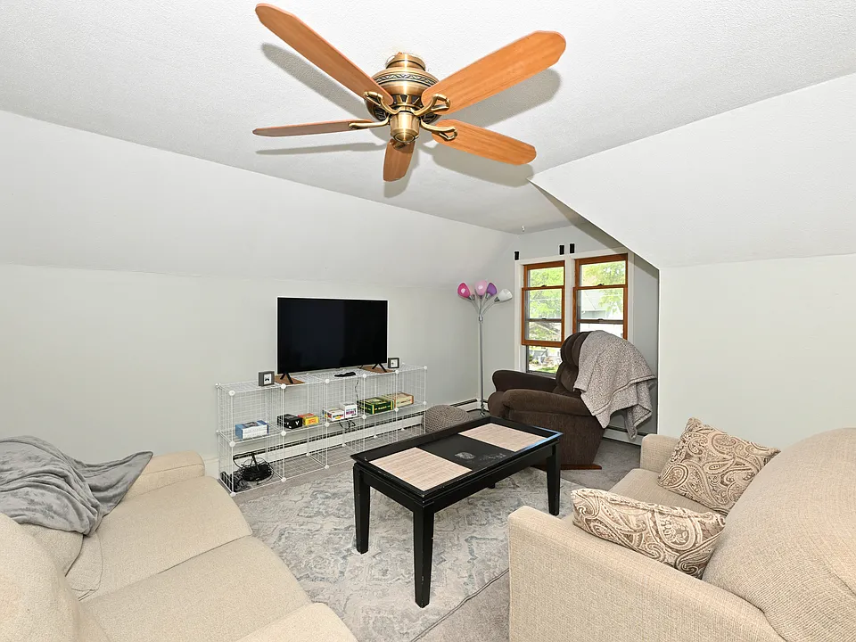 817 Arcadian Ave #2