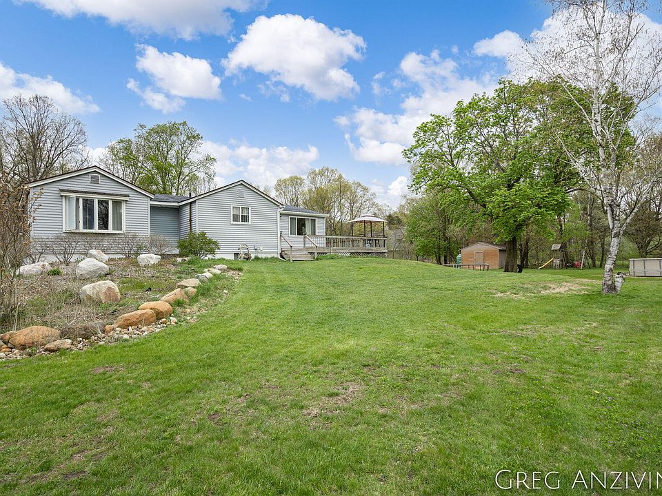 16854 136th Ave, Nunica, MI 49448 Zillow