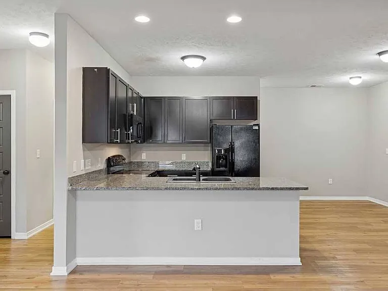North Pointe Villas — Photo 264