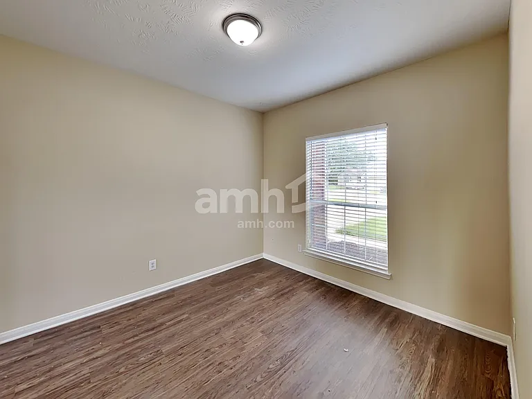 5122 Chase Park Gate St — Photo 7