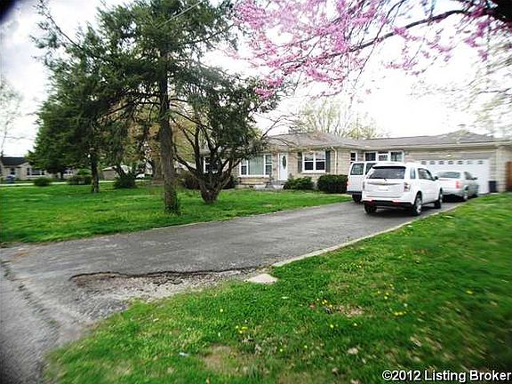 4th image of 10416 Villa Dr