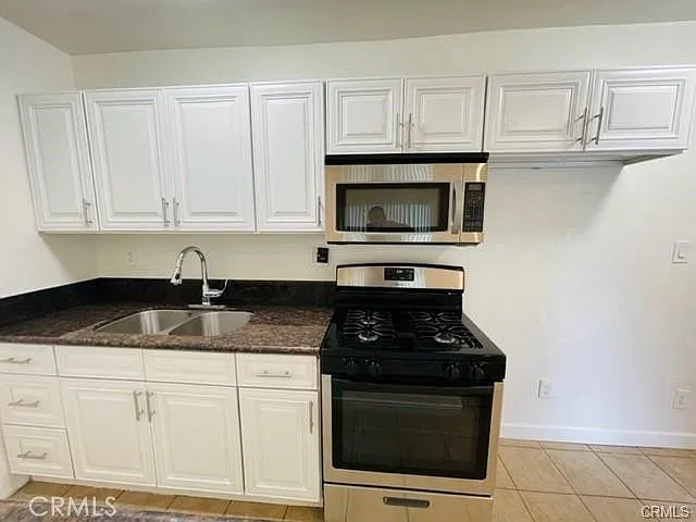 1001 W La Palma Ave #4 — Photo 4