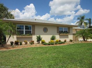 6839 Overlook Dr, Fort Myers, FL 33919